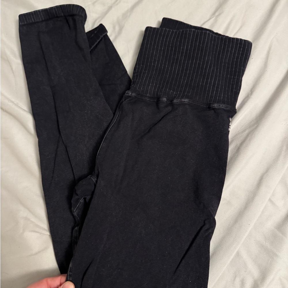 Free people movement leggings